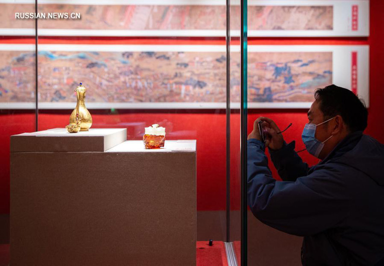 В Нанкине открылась тематическая выставка, посвященная 600-летию переноса столицы из Нанкина в Пекин