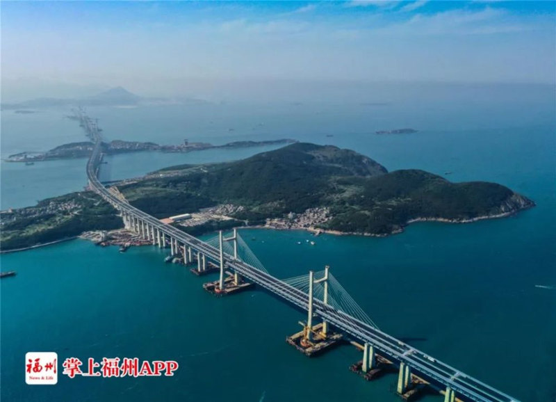 Высокоскоростная морская железная дорога Фу-Пин официально открылась в Китае