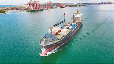 Порт свободной торговли в пров. Хайнань набирает популярность среди иностранных инвесторов