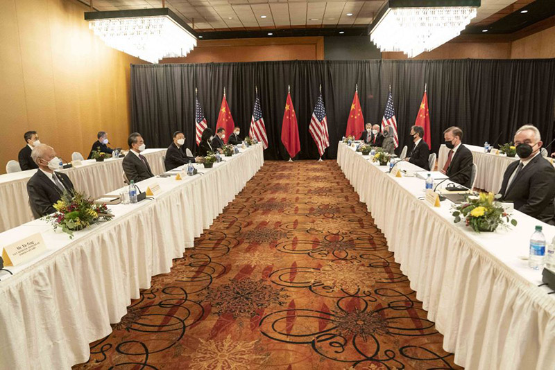 Ян Цзечи и Ван И изложили позицию КНР на китайско-американском стратегическом диалоге