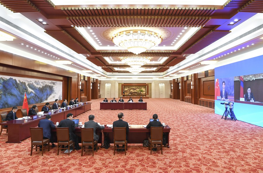 Китай и Монголия договорились укреплять межпарламентское сотрудничество