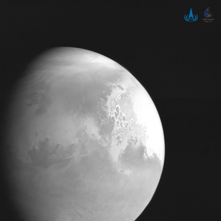 Китай обнародует название своего первого марсохода 24 апреля