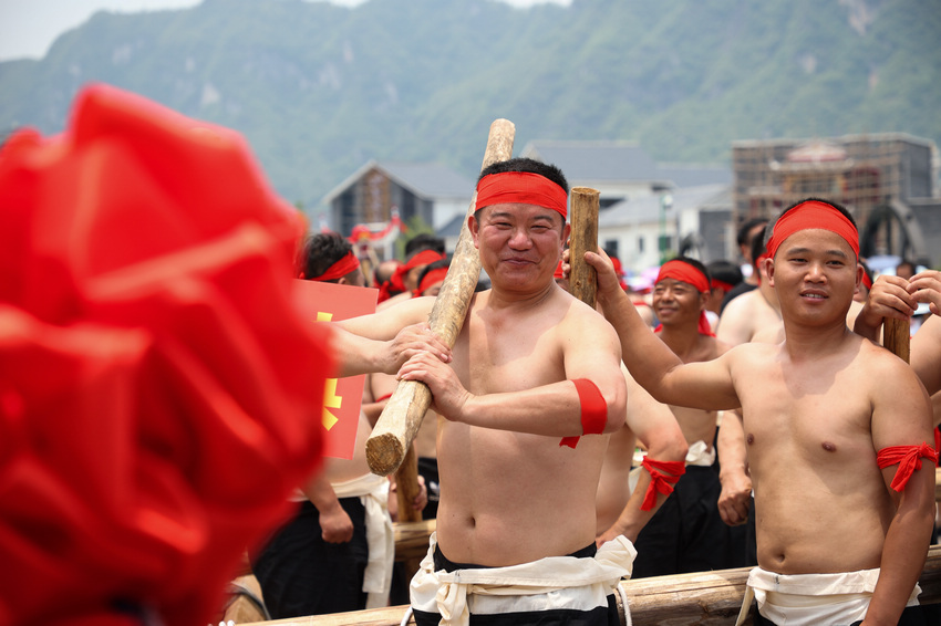 В Китае начались мероприятия в преддверии праздника Дуаньу