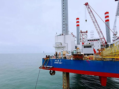 В Китае завершилось строительство крупнейшей в стране морской ветряной электростанции