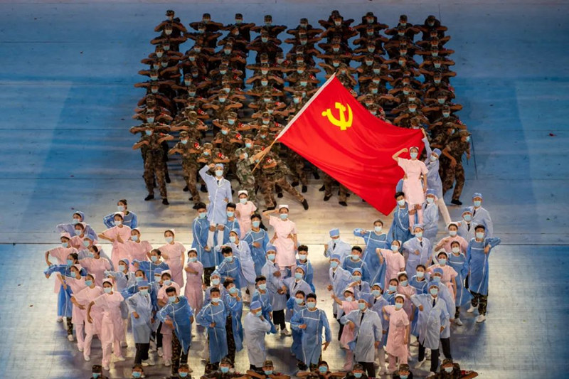 В Пекине прошло гала-представление в честь празднования столетнего юбилея КПК