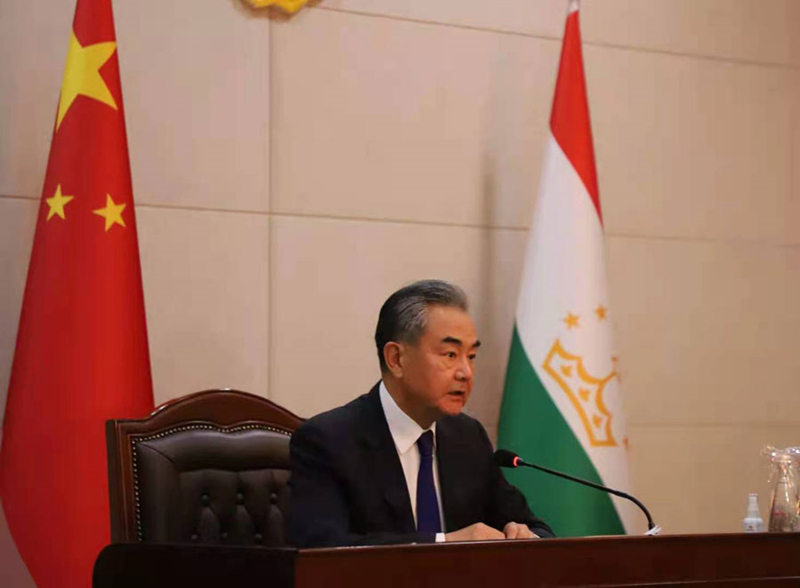 Китай и Таджикистан достигли договоренностей по четырем вопросам -- Ван И
