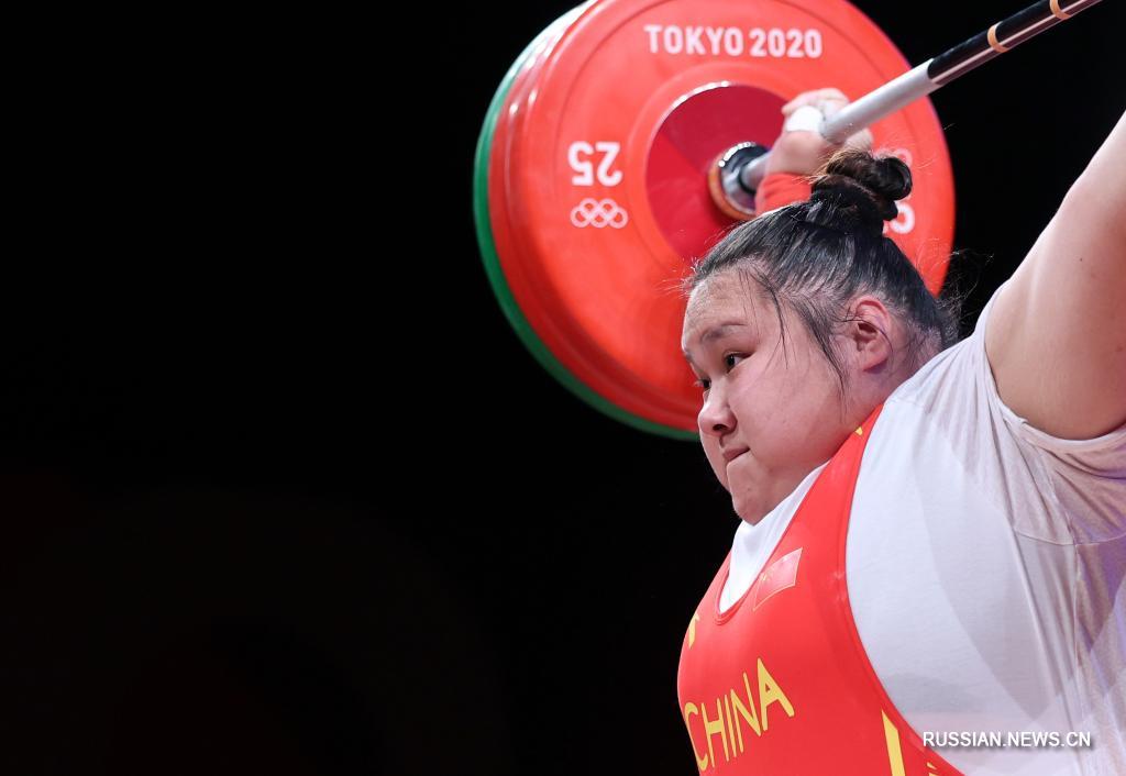 Китайская штангистка Ли Вэньвэнь стала олимпийской чемпионкой в весовой категории свыше 87 кг