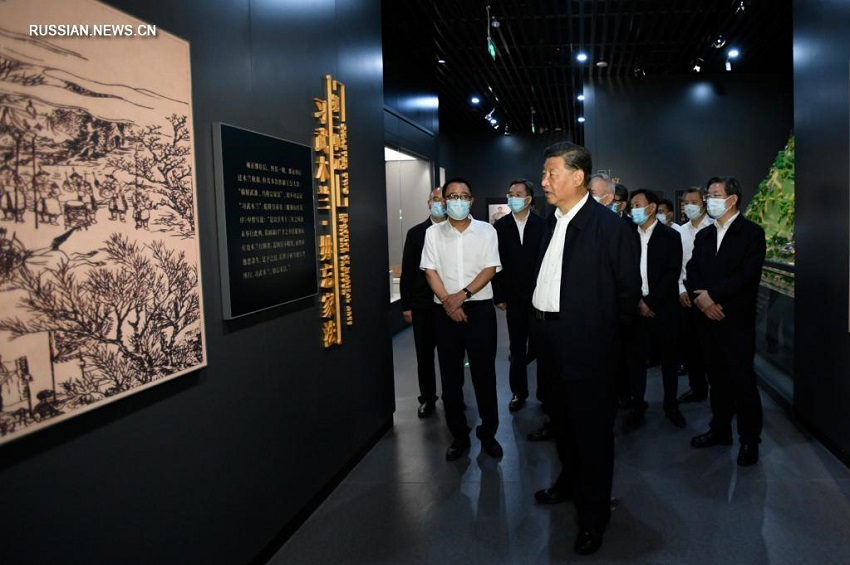 Си Цзиньпин посетил с инспекцией город Чэндэ