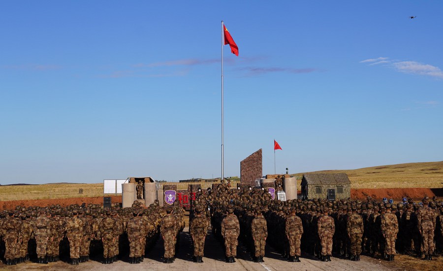 В Оренбурге состоялась церемония открытия полевого лагеря китайских военнослужащих, принимающих участие в совместных учениях ШОС "Мирная миссия-2021"
