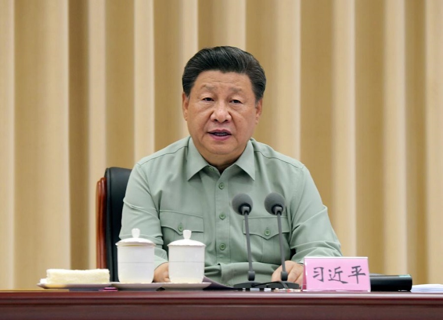 Си Цзиньпин проинспектировал военную базу в провинции Шэньси на северо-западе Китая