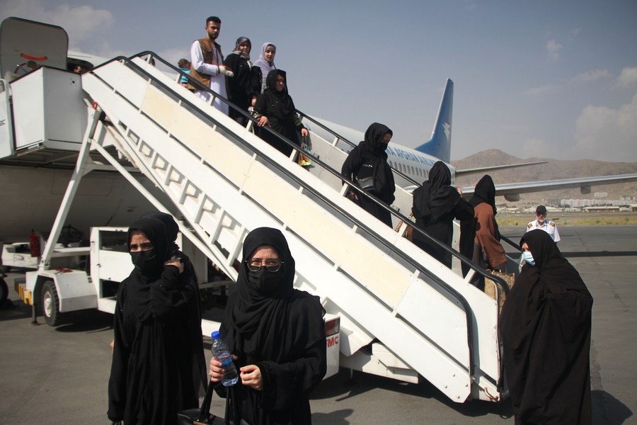 Международный аэропорт Кабула готов к международному авиасообщению -- официальный источник