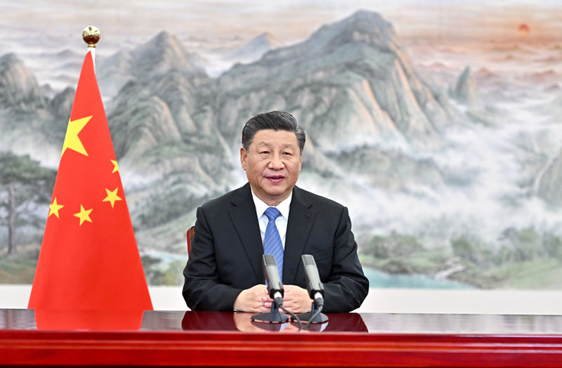 Китай откроет еще больше показательных зон содействия импорту -- Си Цзиньпин
