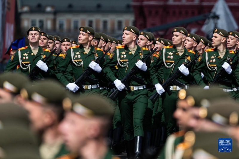 Парад Победы завершился на Красной площади в Москве