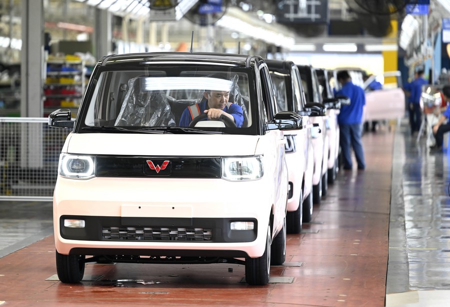 Китайский автопроизводитель SAIC-GM-Wuling сообщил о рекордно высоких продажах автомобилей NEV за первые 7 месяцев 2022 года