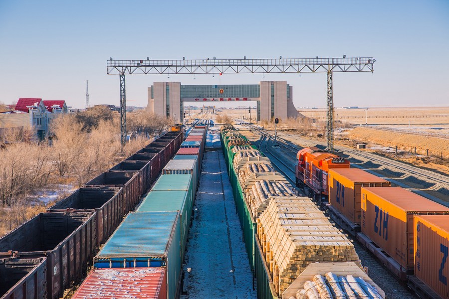 В этом году через КПП Эрэн-Хото в Китай было ввезено более 1 млн тонн товаров в рамках международных ж/д грузоперевозок Китай-Европа