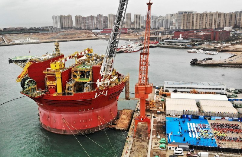 Крупнейшее в Китае плавучее устройство для добычи, хранения и разгрузки нефти завершено и сдано в Циндао