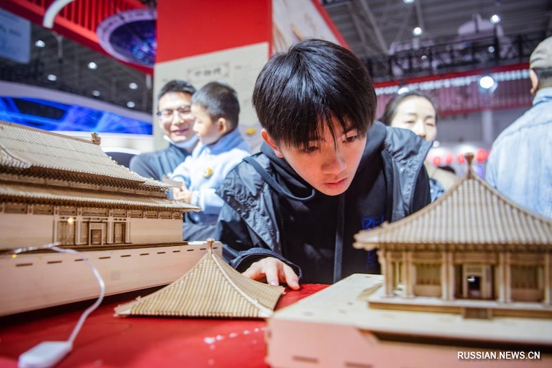 В Ухане открылась 2-я Китайская выставка культурного туризма