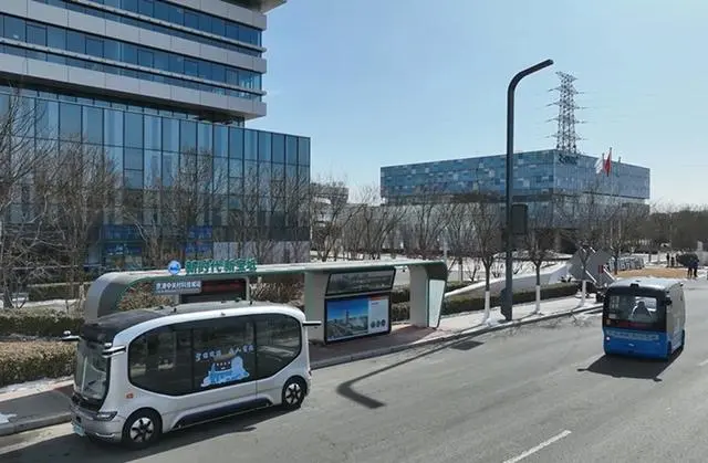 Тяньцзинь запустил первую в городе дорогу для интеллектуальных подключенных транспортных средств