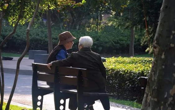 В Китае почти 160 млн пожилых людей проживают отдельно от родственников