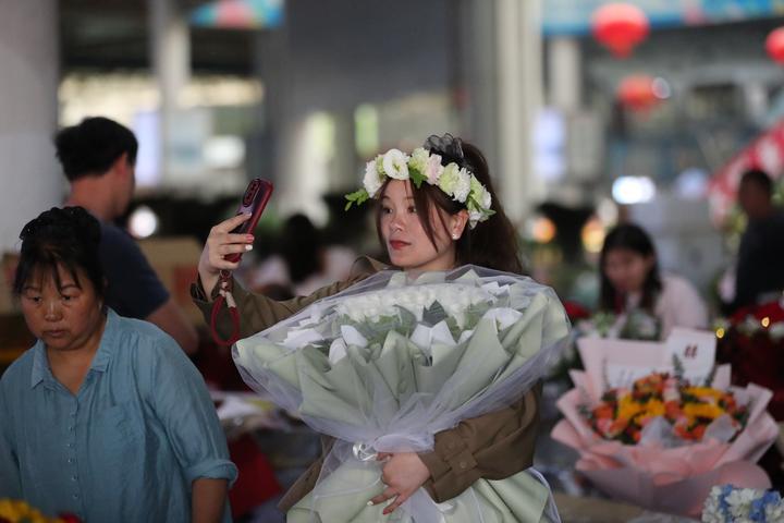В Китае набирает обороты цветочный бизнес