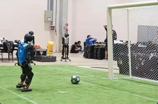 Китайская команда завоевала чемпионский титул на RoboCup 2025