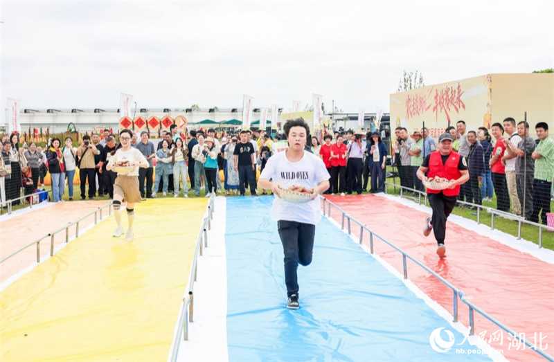 В Ухане спортивными играми для фермеров отметили Праздник урожая