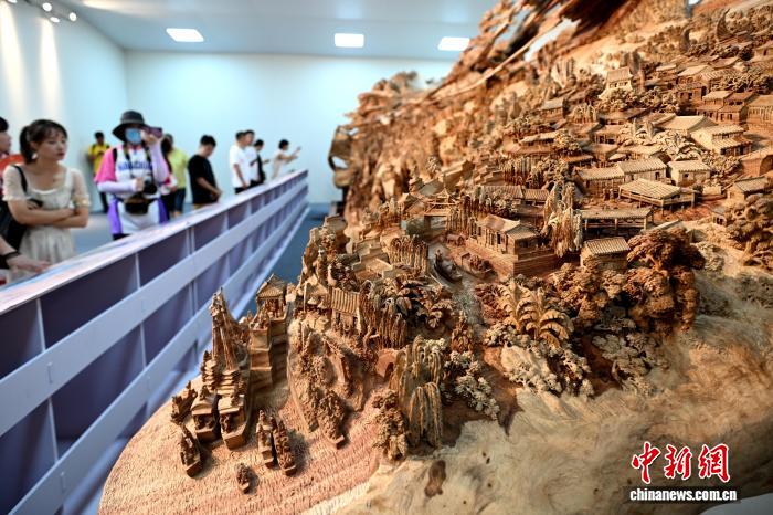 Путяньская резьба по дереву передаёт очарование городов вдоль Великого канала Пекин-Ханчжоу