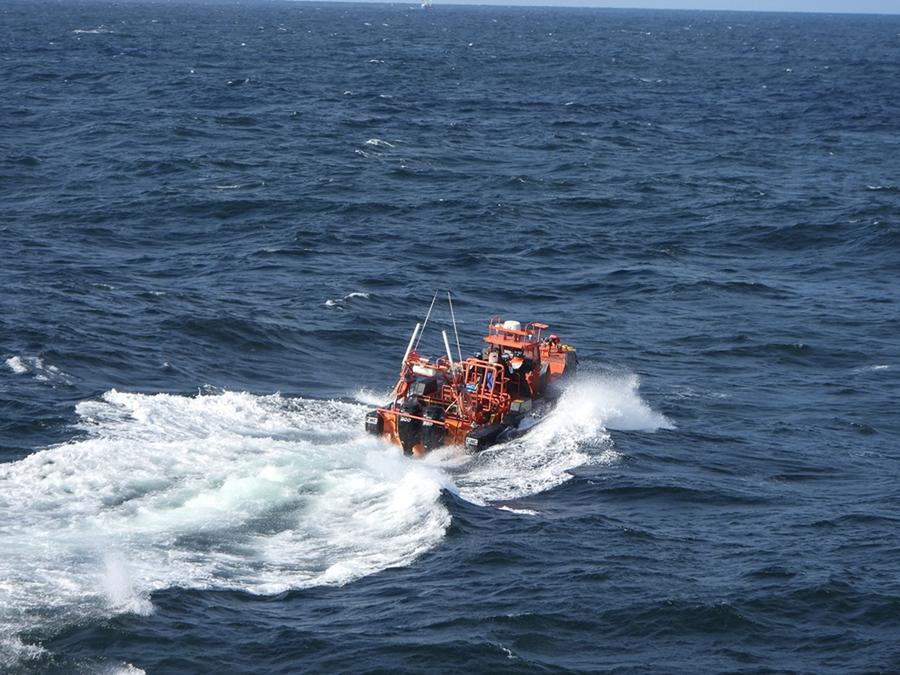 Два человека спасены, еще девять пропали без вести в результате опрокидывания китайского рыболовного судна у юго-западного побережья Республики Корея