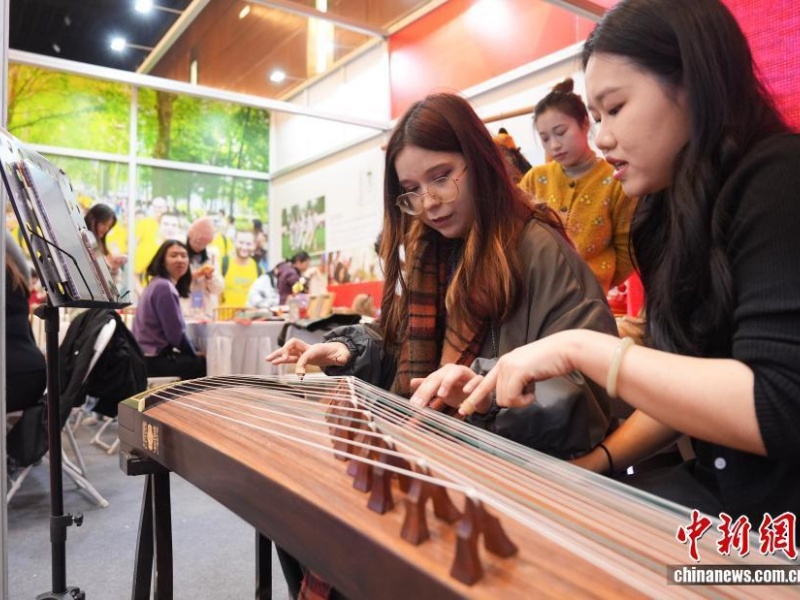 В Пекине прошла Всемирная конференция по китайскому языку