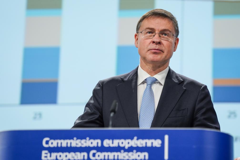 ЕС ожидает умеренного роста экономики