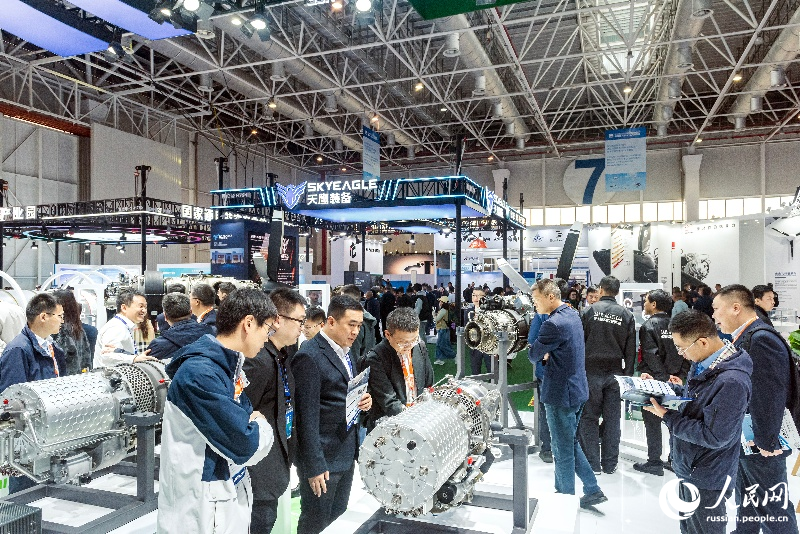 В Чжухае открылась Азиатская выставка авиации общего назначения AERO Asia