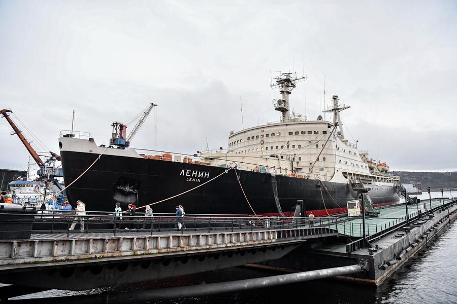 Спрос китайцев на авиабилеты в Россию в разы поднялся после отмены виз в РФ