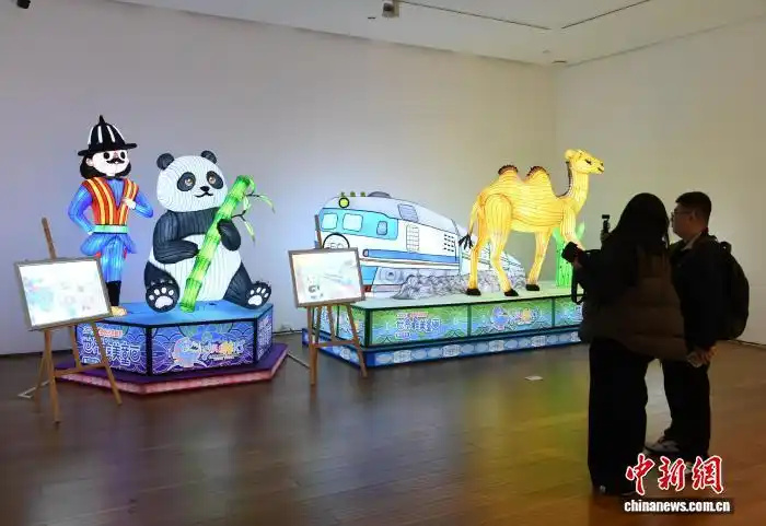 В Чунцине открылась выставка детских рисунков, вдохновленная грузовыми поездами «Китай – Европа»