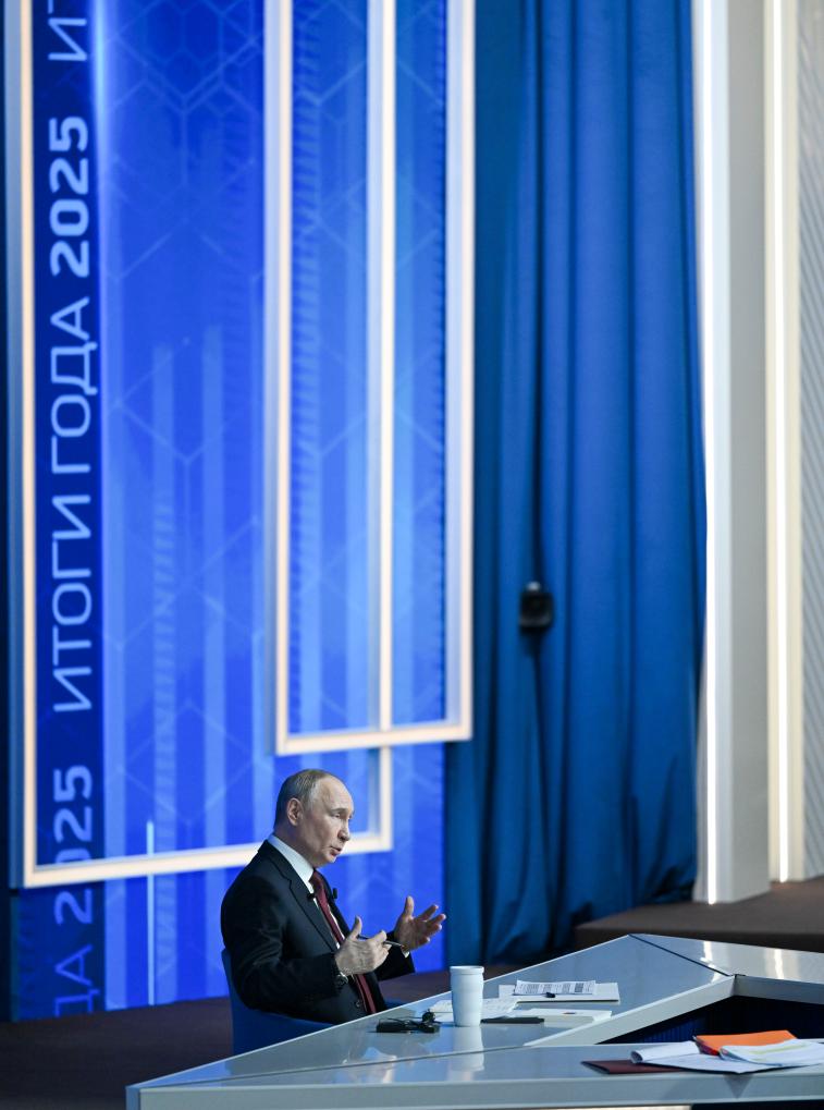 Россия стала лидером в сфере беспилотников -- президент РФ В. Путин