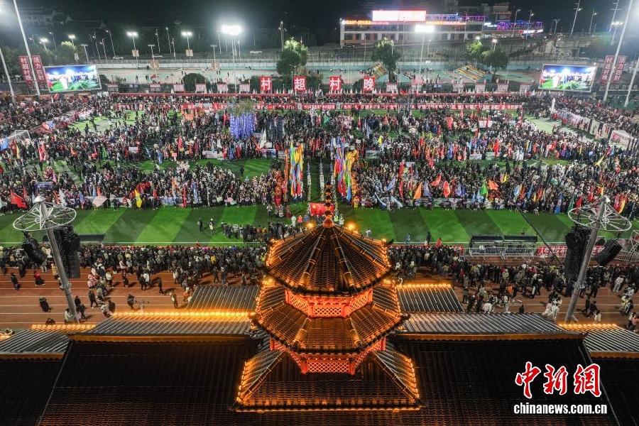 В Гуйчжоу стартовала 4-я деревенская футбольная суперлига «Цуньчао»