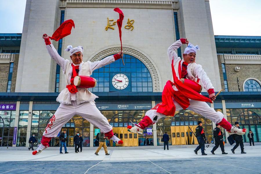 Операционный доход госкорпорации "Китайские железные дороги" превысил 1 трлн юаней в 2025 году