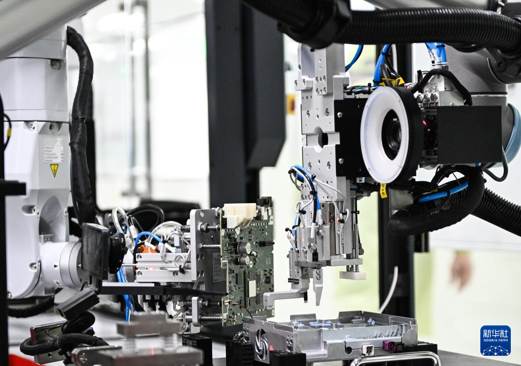 В 2025 году ускорилась интеллектуализация обрабатывающей промышленности Китая