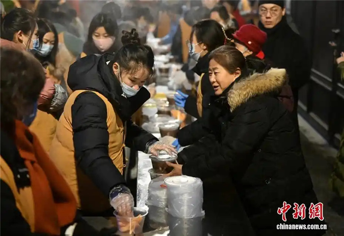 В Китае отмечают праздник Лаба