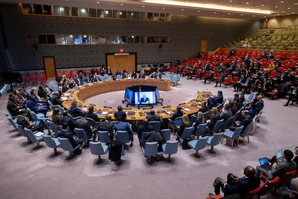 Постпред Китая при ООН призвал к прочному прекращению огня в секторе Газа