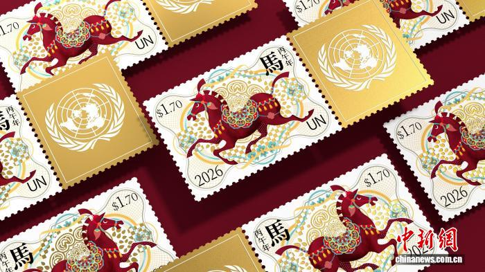 В разных странах мира выпускают почтовые марки к Году Лошади