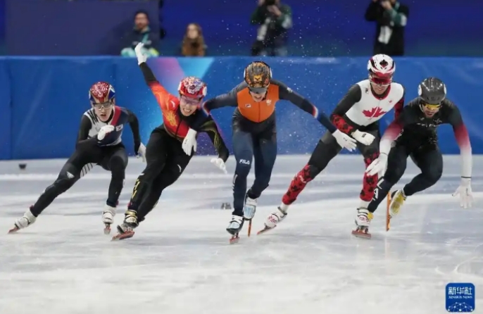 Сунь Лун завоевал серебро на дистанции 1000 метров в шорт-треке на ОИ-2026
