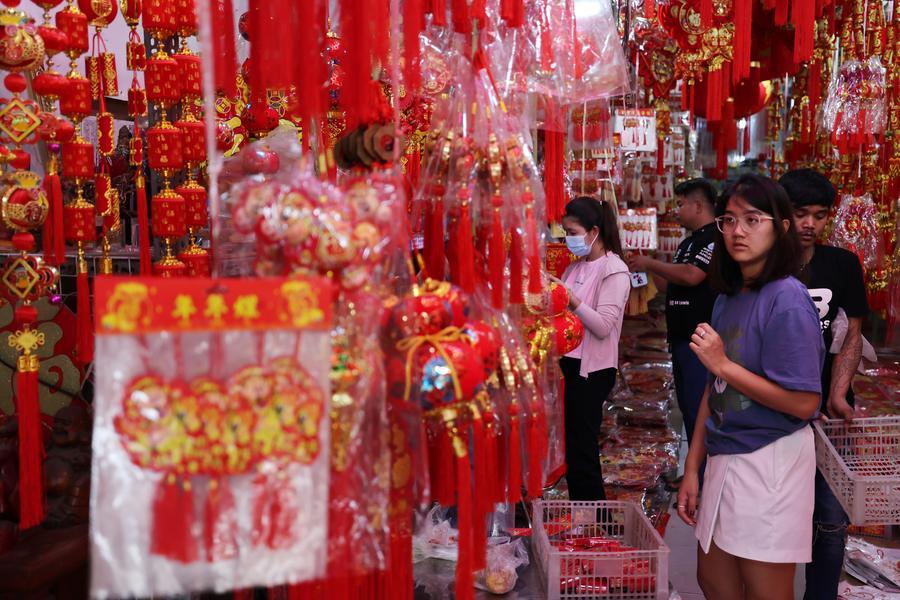 Премьер-министр Камбоджи поздравил китайский народ с праздником Весны