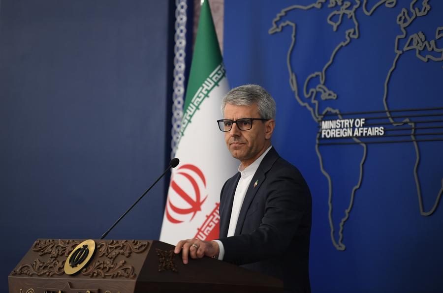 Иран опроверг слухи о своем согласии на заключение временной ядерной сделки с США