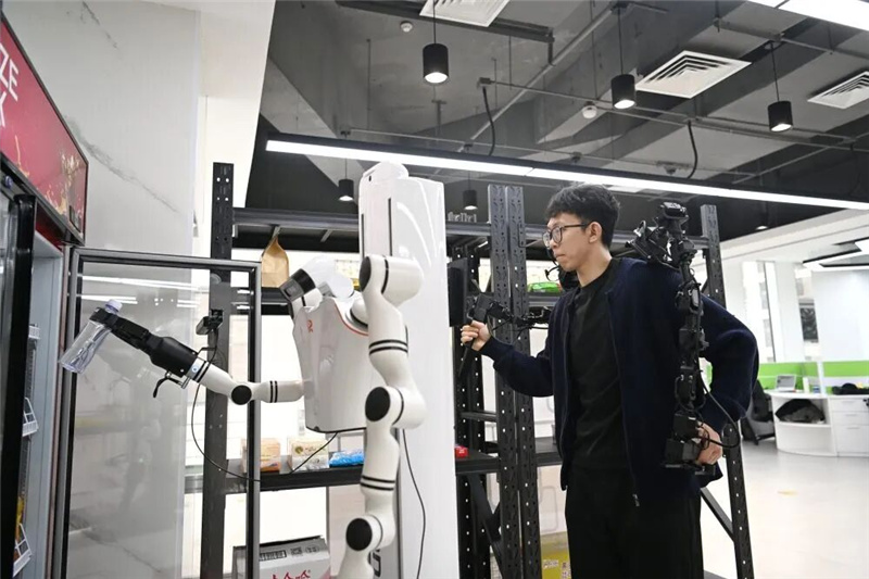 В Китае открылась «школа» для обучения роботов