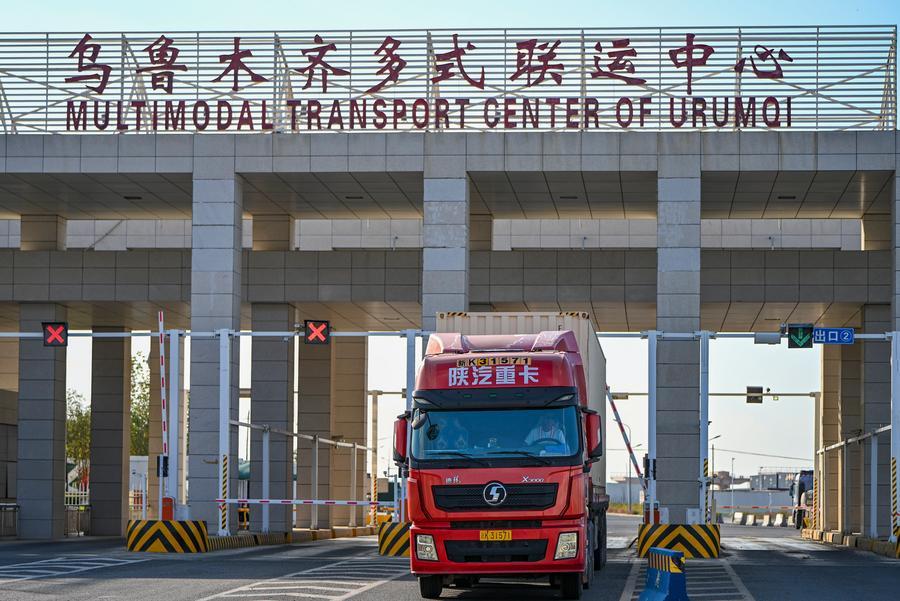 Внешняя торговля Синьцзяна продемонстрировала стремительный рост за первые два месяца 2026 года