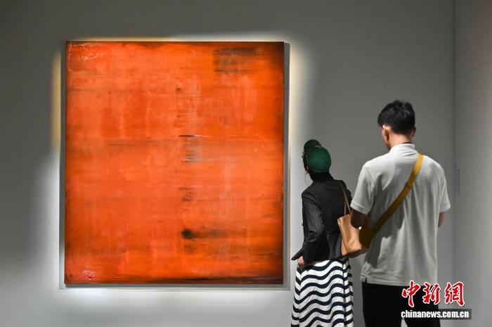 В преддверии торгов «Кристис» в Сянгане представлены работы Моне, Ван Гога и Пикассо