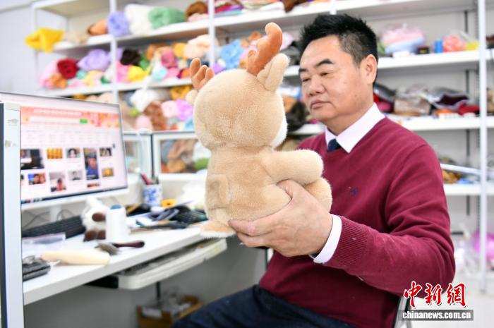 ИИ преображает индустрию плюшевых игрушек в новом районе Сюнъань