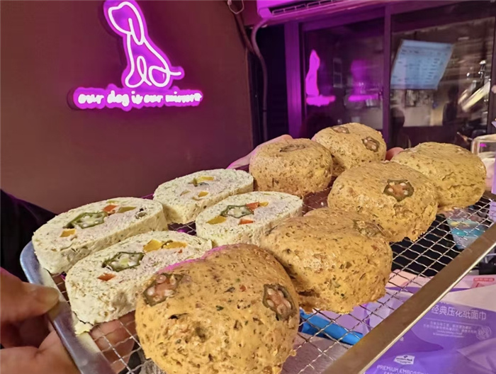 В Шанхае открыты «детские сады» для собак