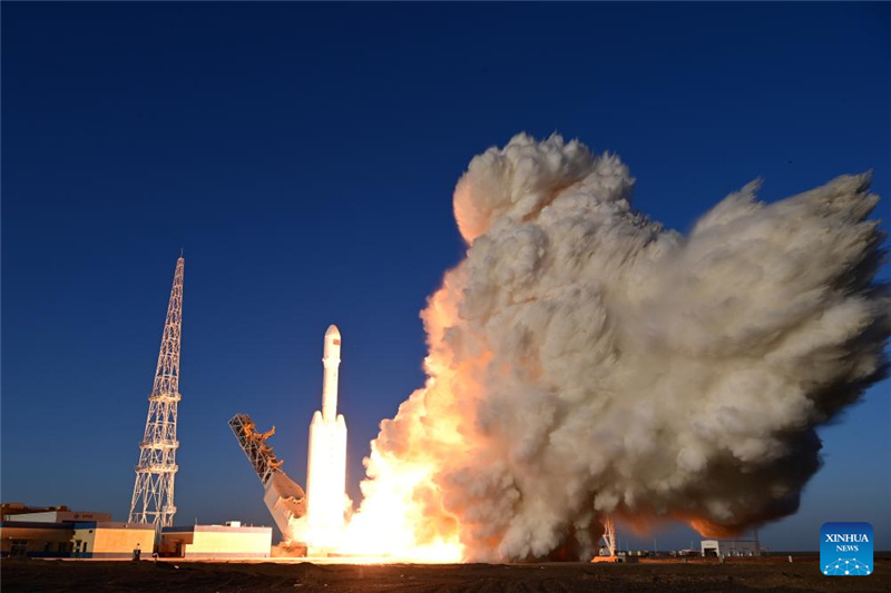 Китай запустил в космос ракету-носитель Лицзянь-2 Y1