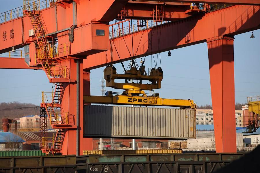 В январе-феврале внешнеторговый оборот китайского пограничного города Суйфэньхэ вырос на 31,4 проц.